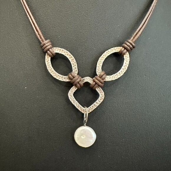 Silpada N1257 Brown Leather Coin Pearl Necklace Sterling Silver 925 - Picture 2 of 3